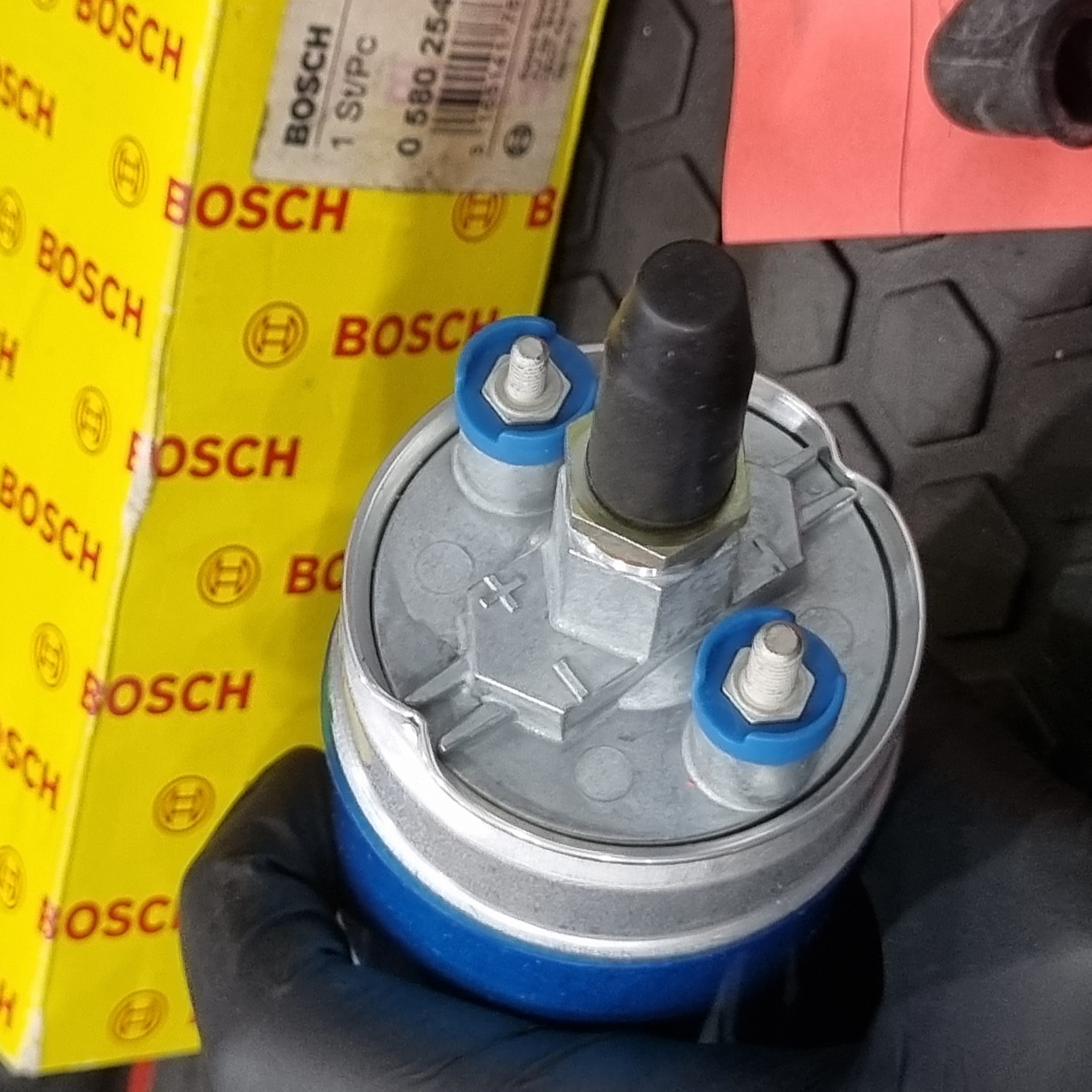 پمپ بنزین BOSCH بنز W124